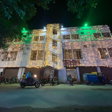 Hotel & Lodge Pankajini Bolpur Exterior foto
